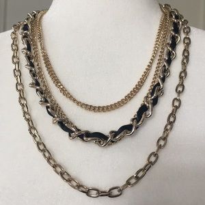 Ribbon Detail Chain Necklace ✨